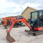 Mini pelle Kubota KX015-4 diesel 1.55T – cabine chauffée