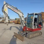 Mini-pelle Takeuchi TB240 Advanced diesel 4T – TP