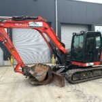 Mini pelle Kubota KX 080-4 diesel 8.44T – cabine climatisée